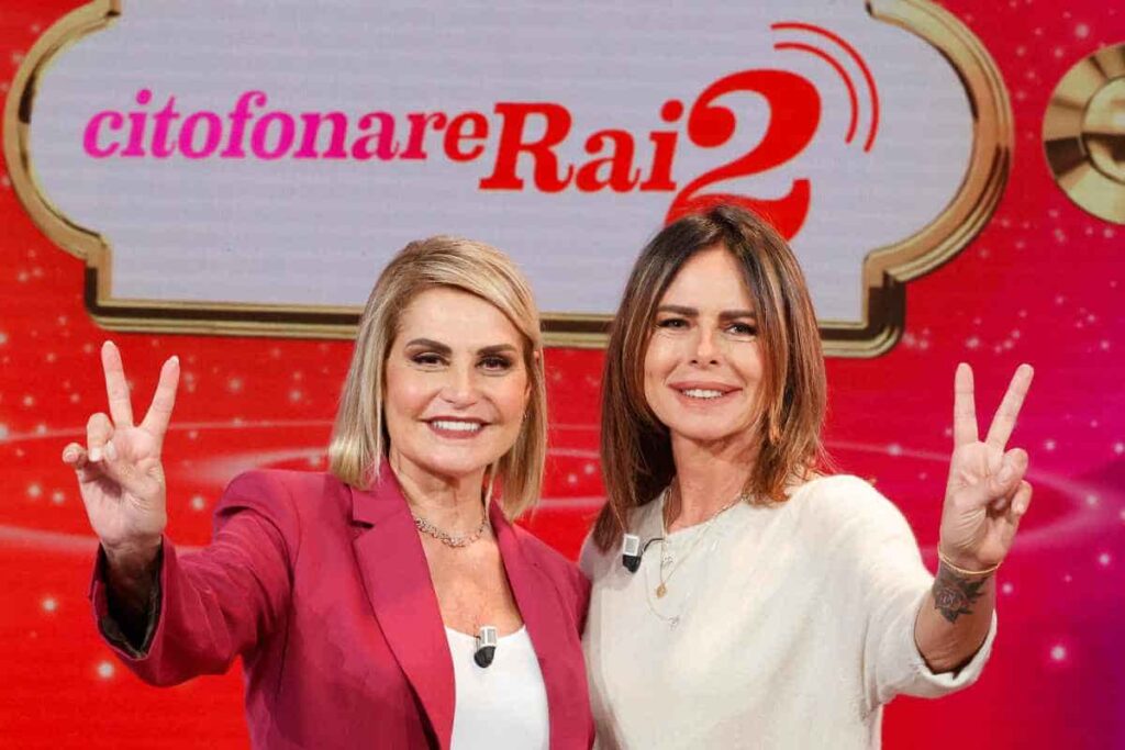 citofonare rai2 futuro simona ventura paola perego