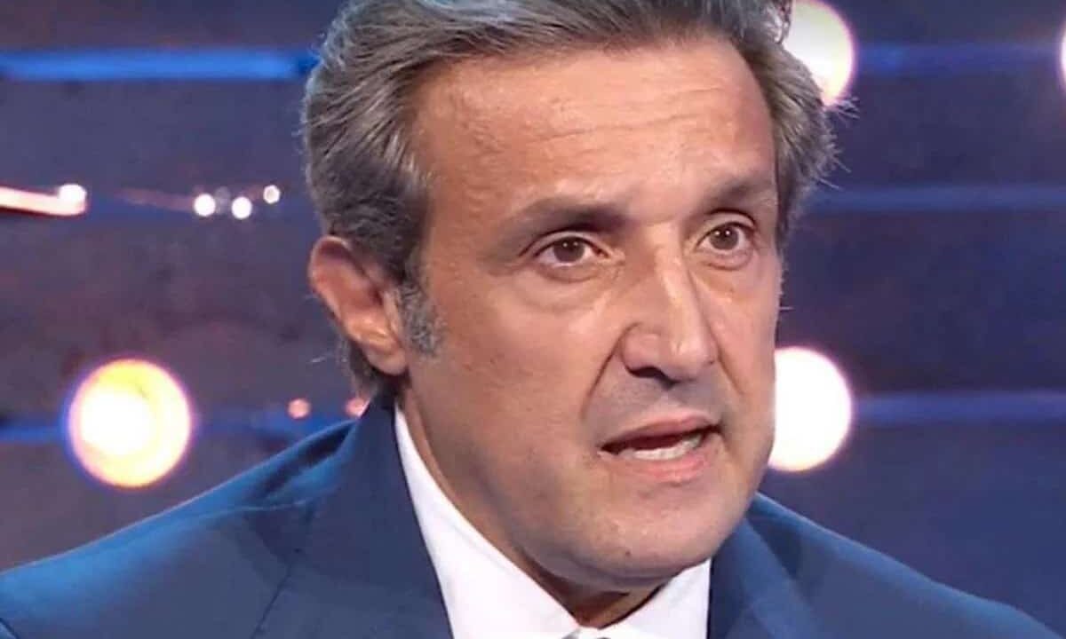 flavio insinna terribile notizia