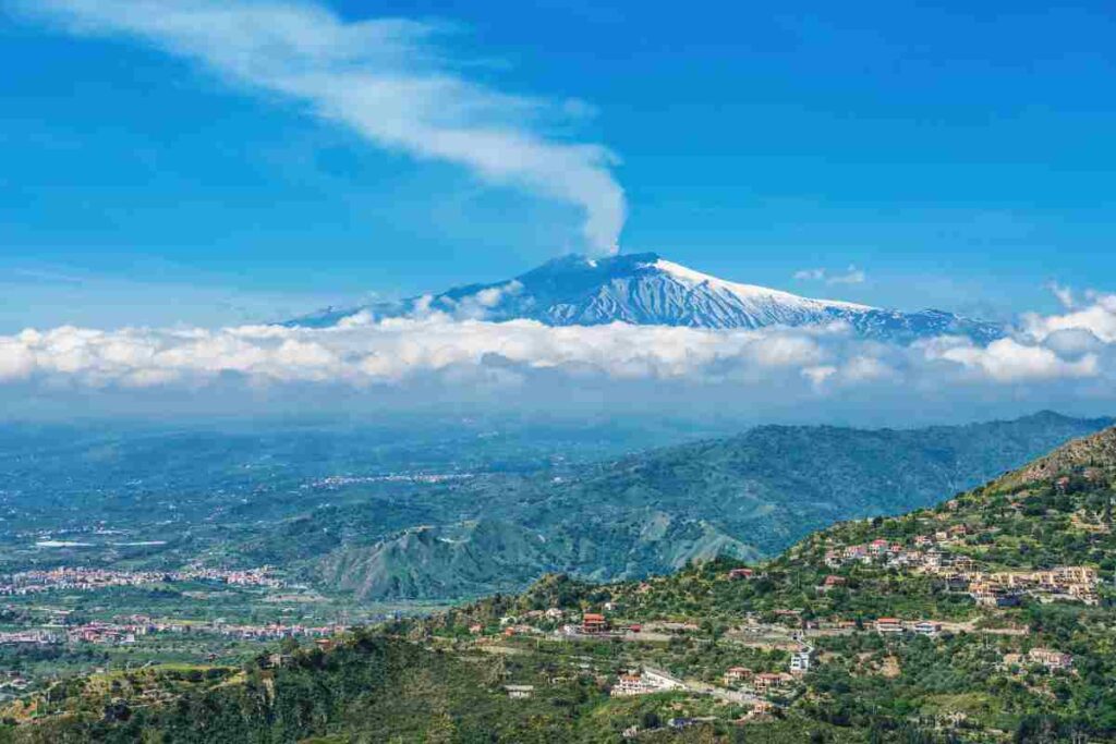 Il borgo più bello alle pendici dell'Etna è messinese