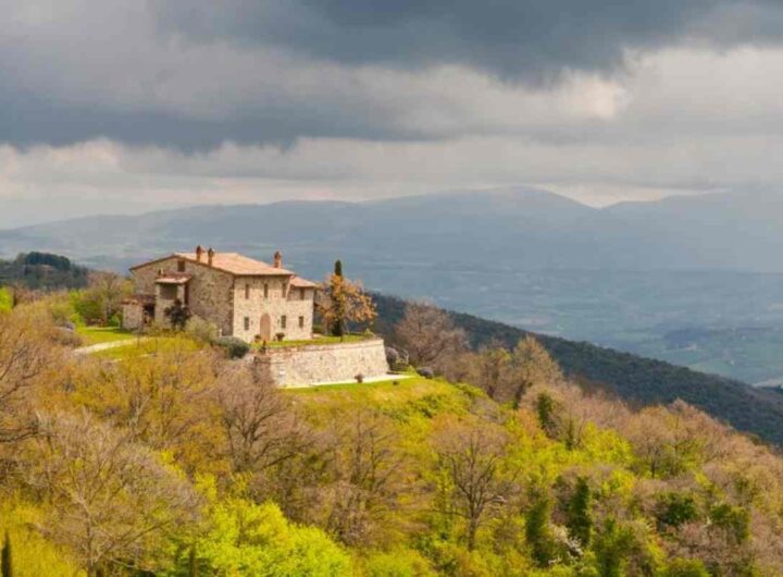 Borgo tra gli Appennini