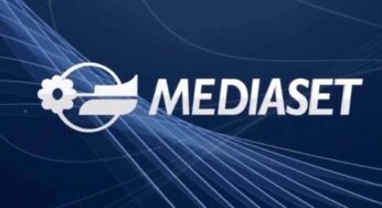“Finito all’ospedale”: dramma per l’iconico volto Mediaset, preoccupazione massima